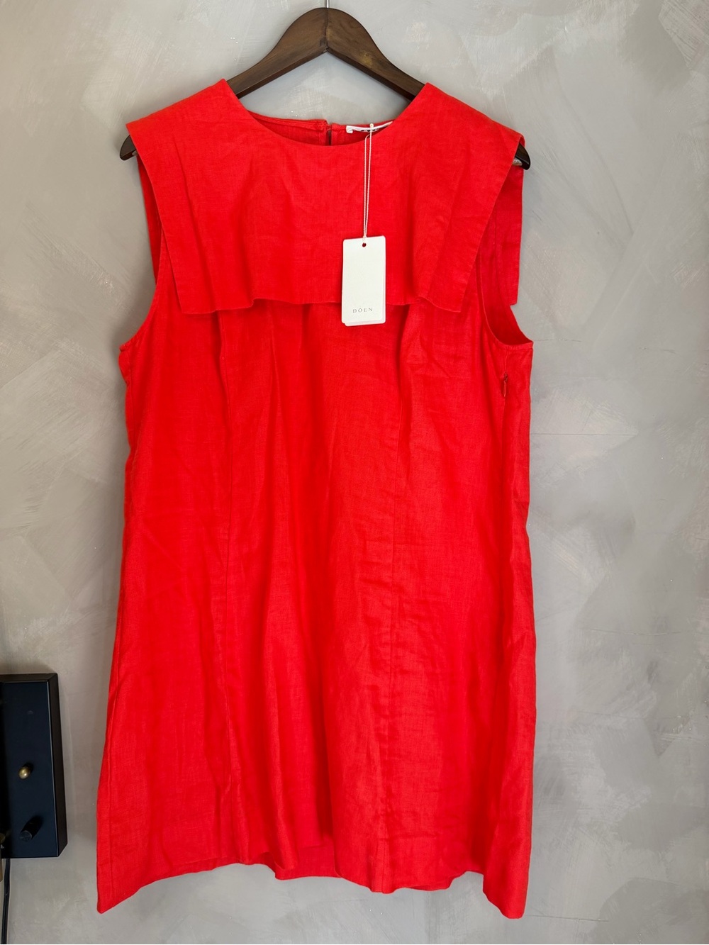 Doen Bright Red Sleeveless Linen Shift Dress